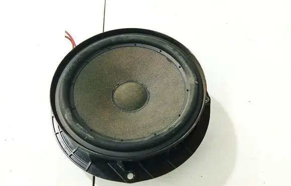Skoda Fabia Mk2 (5J) Front door speaker 