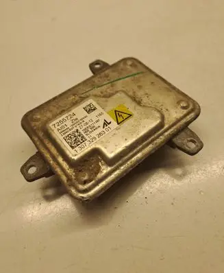 BMW X3 F25 Headlight ballast module Xenon 7255724 10EEG111387 130732926301