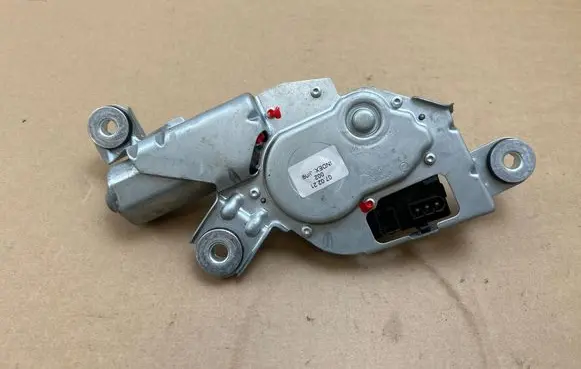 BMW X3 E83 Rear window wiper motor 6917907 0390201824