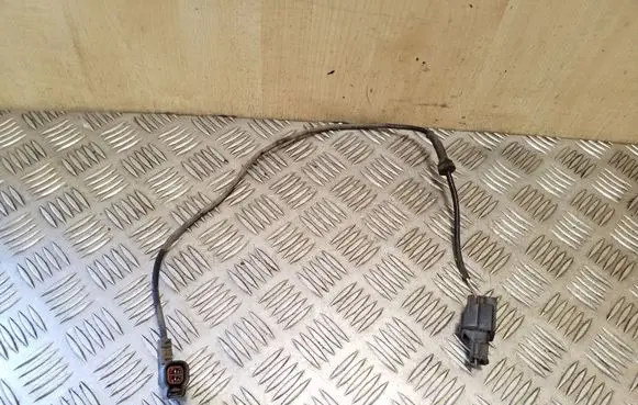 Volvo V40 Cross country Rear ABS sensor wiring 