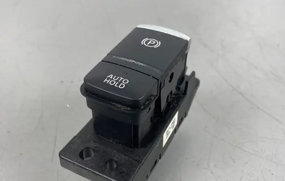 Nissan X-Trail T33 Hand parking brake switch 251756RA0A