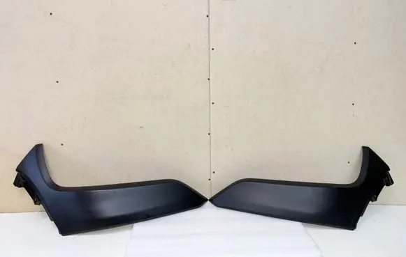 Dodge RAM Front bumper splitter molding 68518528AB 3685VS3535 68518529AB