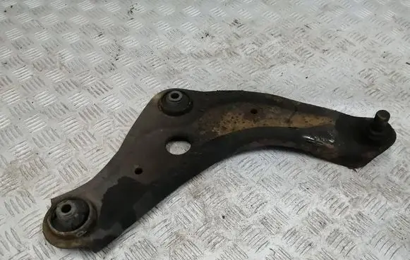 Nissan Qashqai Front lower control arm/wishbone