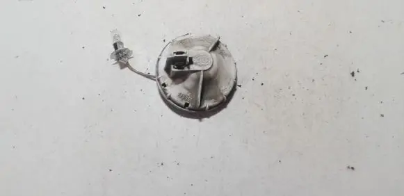 Volkswagen PASSAT B2 Headlight/headlamp dust cover