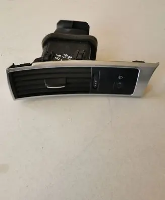 Audi A6 S6 C6 4F Dashboard side air vent grill/cover trim 4F1820901D