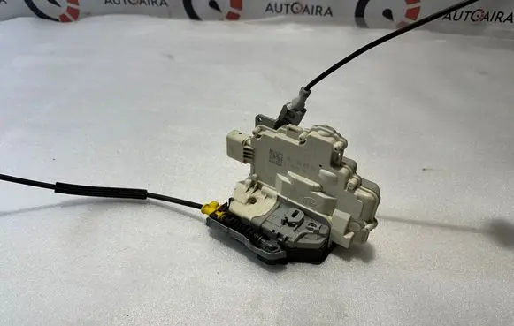 Rear door lock