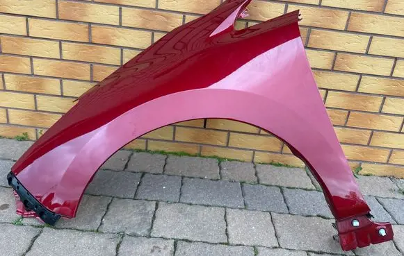 Nissan Leaf II (ZE1) Fender 5SL