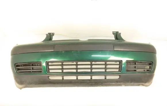 Volkswagen Golf IV Front bumper 