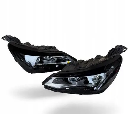 Peugeot 3008 II Headlights/headlamps set 9836230580