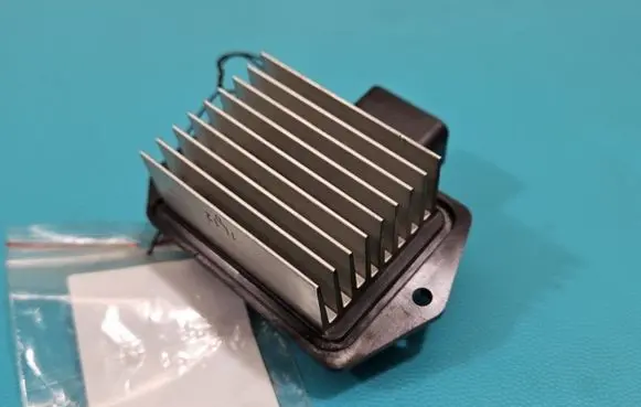Toyota Land Cruiser (J200) Heater blower motor/fan resistor 499300-2230 IMPRK1431332