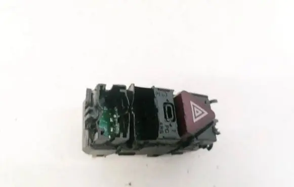 Mercedes-Benz E W212 Hazard light switch A2129052400