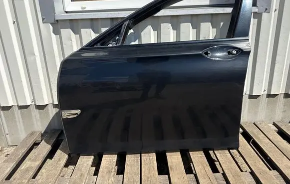 BMW 7 F01 F02 F03 F04 Front door 475