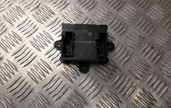 Land Rover Discovery Sport Door control unit/module JPLA14D620BB