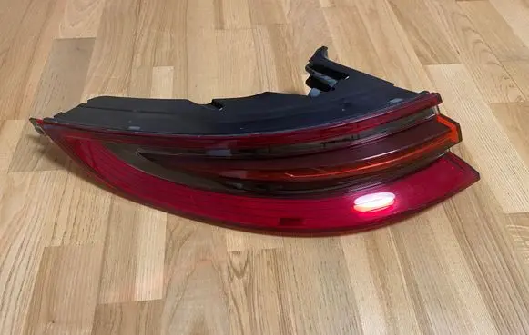Rear/tail lights