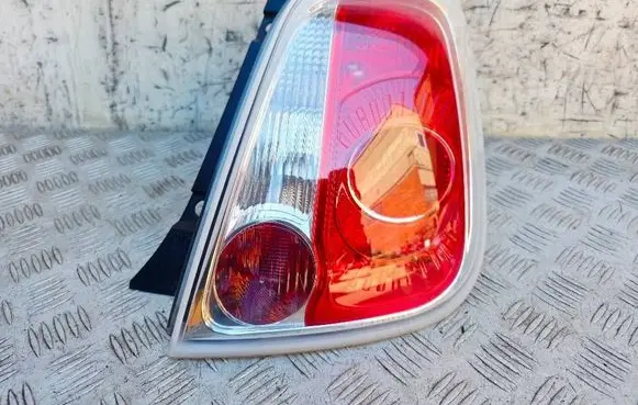 Fiat 500 Rear/tail lights 270480 2704 V547