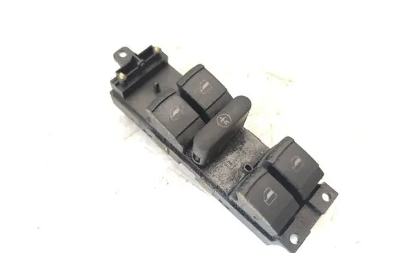 Volkswagen Golf IV Electric window control switch 1J4959857