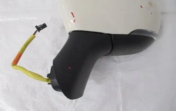 Renault Captur Front door electric wing mirror 