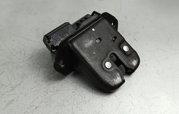 Dacia Jogger Tailgate/trunk/boot lock/catch/latch 905030754R