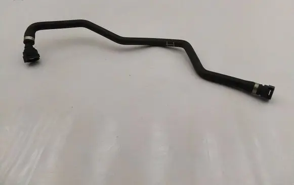 BMW 5 F10 F11 Engine coolant pipe/hose 17127809819