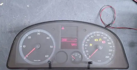 Volkswagen Caddy Speedometer (instrument cluster) 2K0920844C 110080376006 A2C53023102