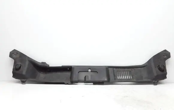 Volvo V50 Top upper radiator support slam panel 30716338 30716339