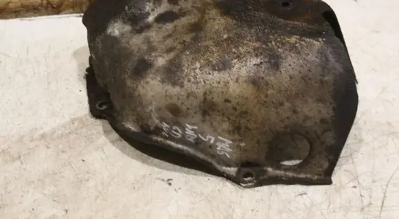 Subaru Impreza II Exhaust heat shield 