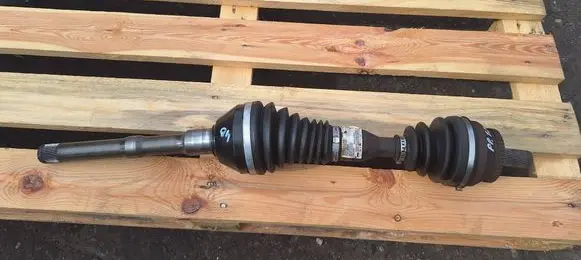 Volvo XC90 Front driveshaft P30735889