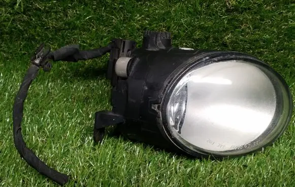Volkswagen Phaeton Front fog light 66988830L