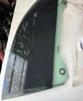 BMW 4 F32 F33 Front door window/glass (coupe) 43R001025 E000184 DOT27AS2M44100