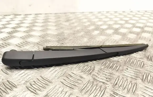 Mercedes-Benz C W204 Rear wiper blade arm A2048200040
