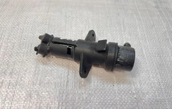 BMW X3 E83 Headlight washer pump 310809