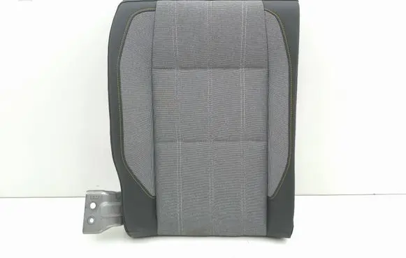 Renault Megane E-Tech Rear seat 