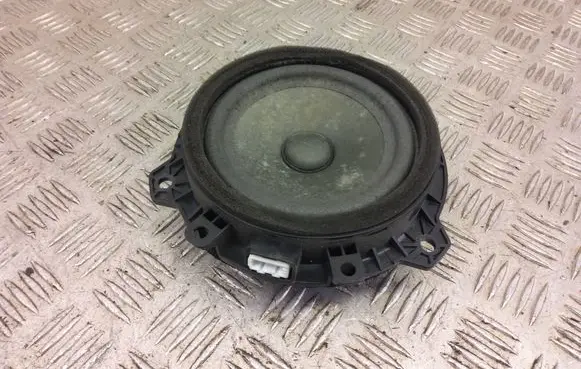 KIA Stonic Rear door speaker 96330H8000