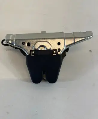 Mercedes-Benz CLA C118 X118 Tailgate/trunk/boot lock/catch/latch A2057500600