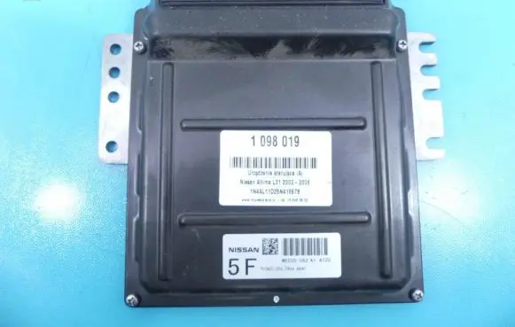 Nissan Altima Engine control unit/module ECU MEC35-562 IMPRK1098019