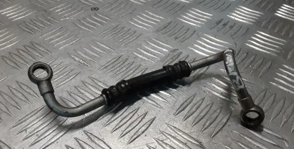 BMW 3 F30 F35 F31 Turbo turbocharger oiling pipe/hose
