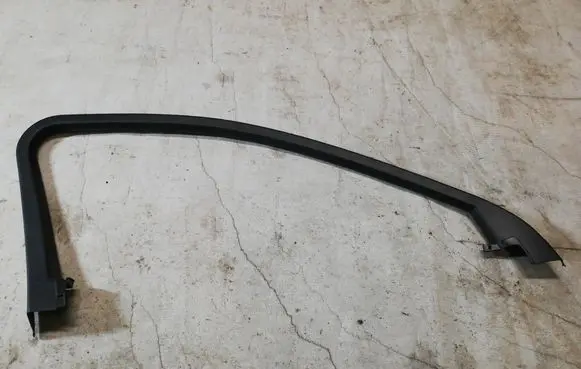 Audi A4 S4 B9 Front door trim (molding) 8W0867609