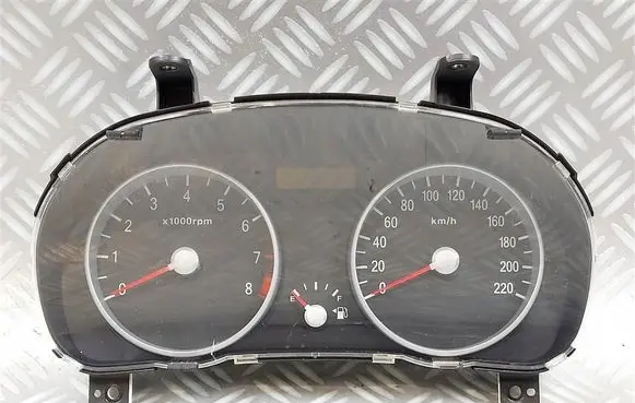 Hyundai Accent V Speedometer (instrument cluster) 940031E160