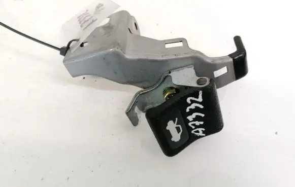 Subaru Legacy Engine bonnet (hood) release handle
