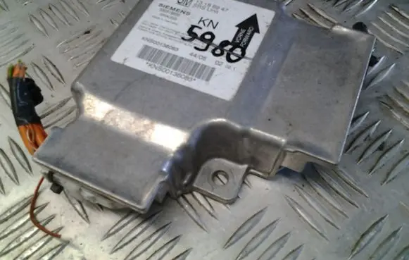 Opel Zafira A Airbag control unit/module 13186947 5WK43656 KNS00136083