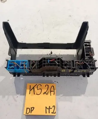 Opel Vectra B Hazard light switch 90503546