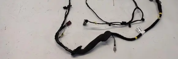 Volvo XC40 Tailgate/trunk wiring harness 32130295