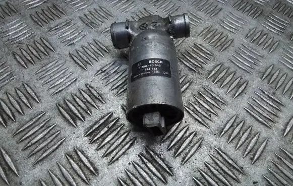 BMW 5 E39 Idle control valve (regulator) 0280140545 1744713