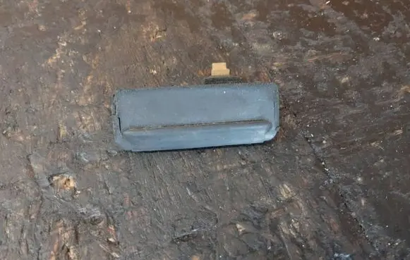 Audi A4 S4 B5 8D Tailgate/trunk/boot exterior handle 8D0827565A