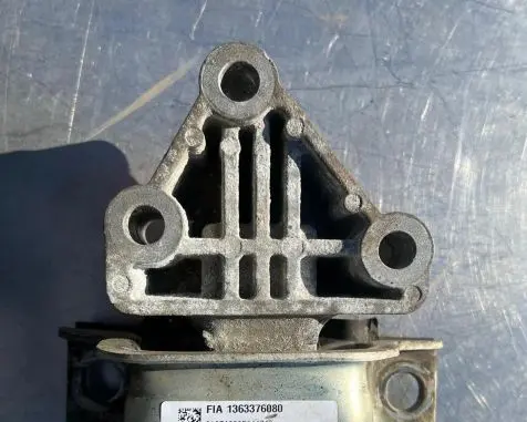 Fiat Ducato Engine mount bracket 1363376080