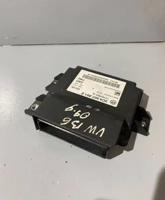 Volkswagen PASSAT B6 Hand brake control module 3C8907801E 17767601A GN00023824J