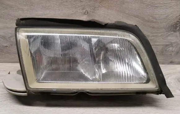 Mercedes-Benz C W202 Headlight/headlamp A2028202461 0301082202