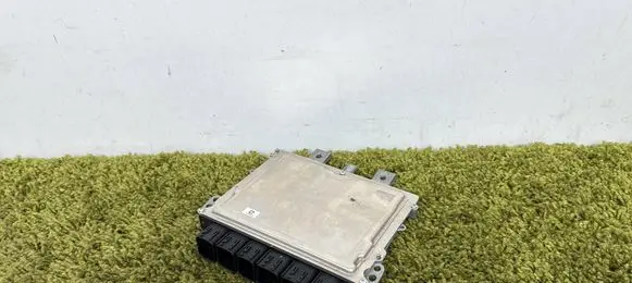 Mercedes-Benz E W213 Engine control unit/module ECU A6549003200 6549003200
