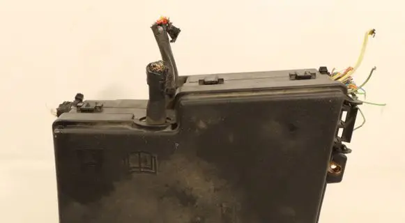 Ford Focus Fuse box set AV6T14A142AB