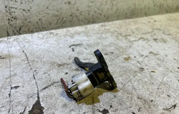 Toyota RAV 4 (XA40) Air pressure sensor 8942120200